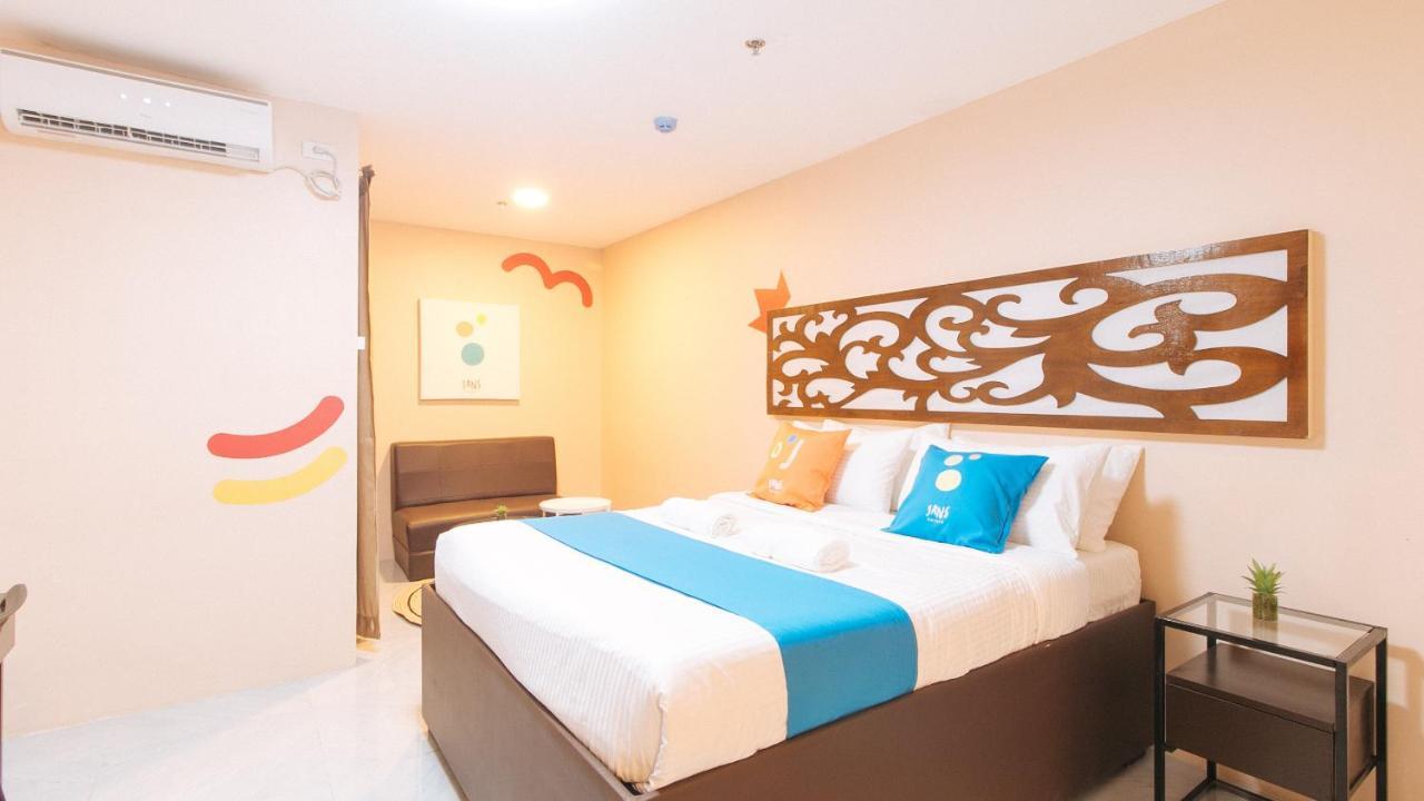 Sans Hotel At Algers Suites Marikina By Reddoorz Exteriör bild